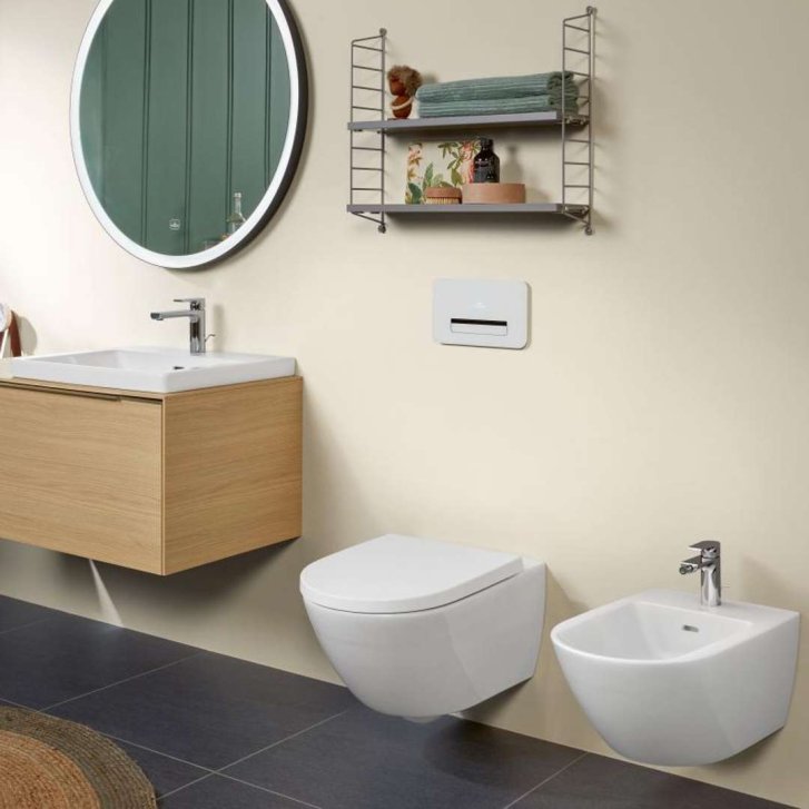 Villeroy & Boch Subway 3.0 - Závěsný bidet 560x375 mm, s přepadem, otvor pro baterii, CeramicPlus, alpská bílá 447000R1