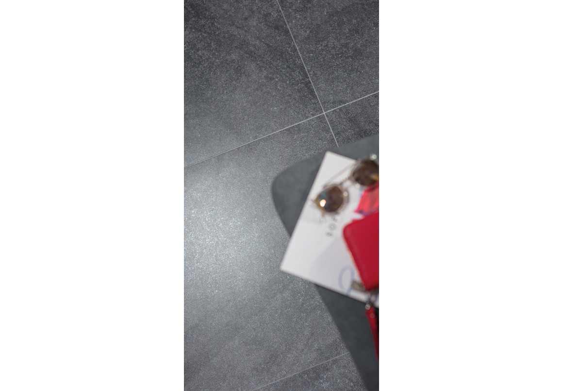 Nadčasový design v imitaci kamene dlažby KAAMOS - galerie #10